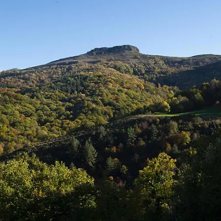 Au Bout Du Reve Dans Les Monts D'ardeche Ajoux