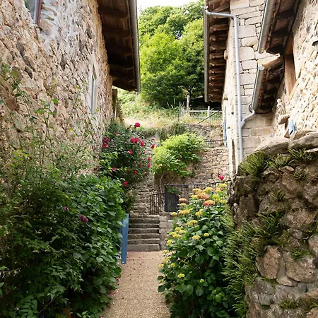 Au Bout Du Reve Dans Les Monts D'ardeche Дом отдыха Ajoux