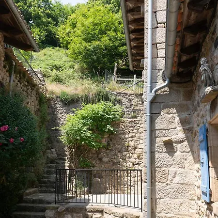 Au Bout Du Reve Dans Les Monts D'ardeche *