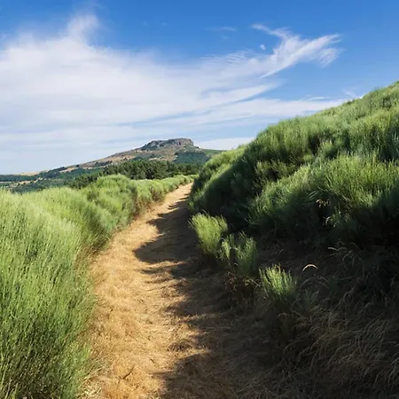 Дом отдыха Au Bout Du Reve Dans Les Monts D'ardeche *